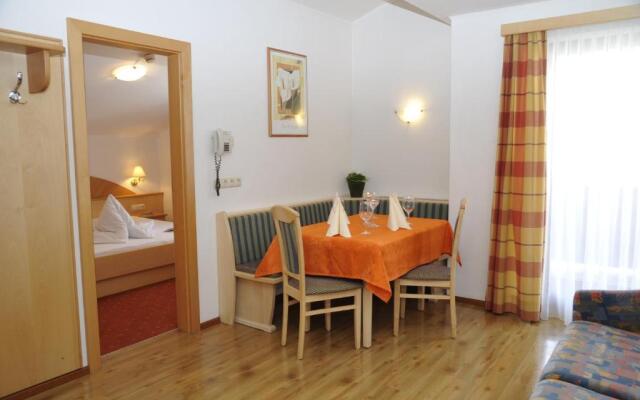 Hotel Alpina
