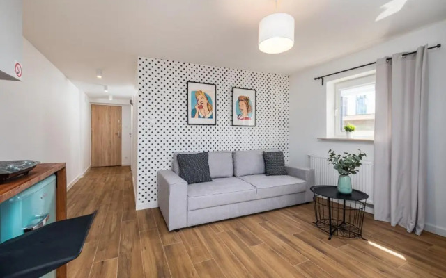 Swietokrzyska 16 (E-G) by Homeprime