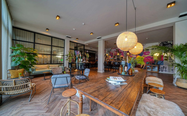 Vienna House Easy by Wyndham Bonn