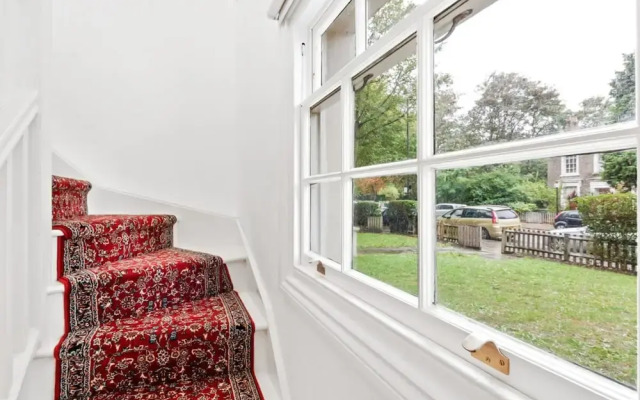Airy, Spacious 1-bed apt With Garden in Brixton