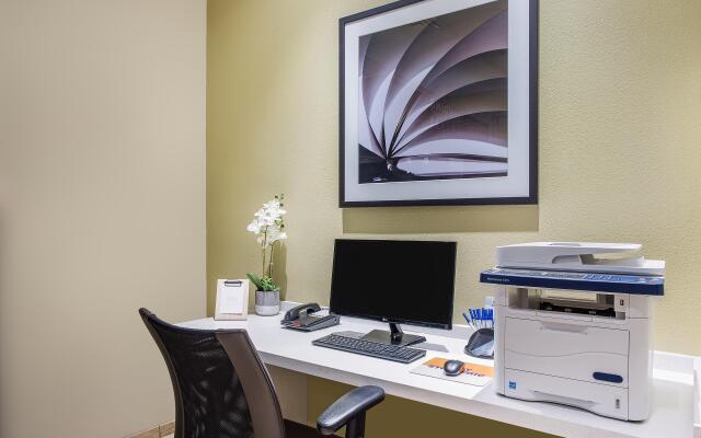 Candlewood Suites Bowling Green by IHG