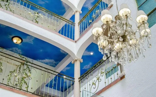 Residence L'heritage Aristóteles 225 by Bluebay