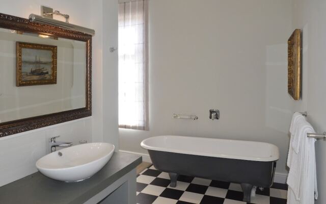 Vineyard Views Country House