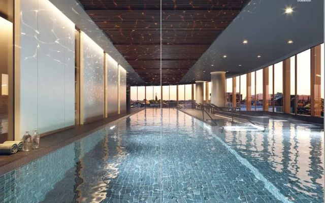 High-rise Balcony Unit With City Views, Gym, Pool
