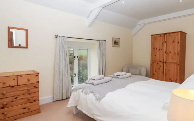 Dishcombe Cottage