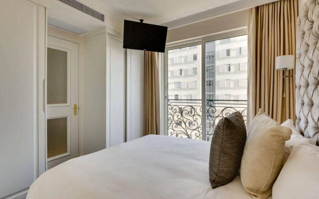Versailles Luxury Apartments and Suites
