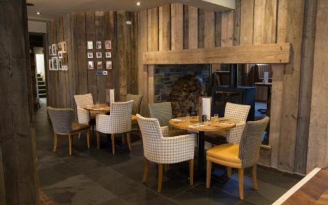 The Tal-Y-Cafn Hotel