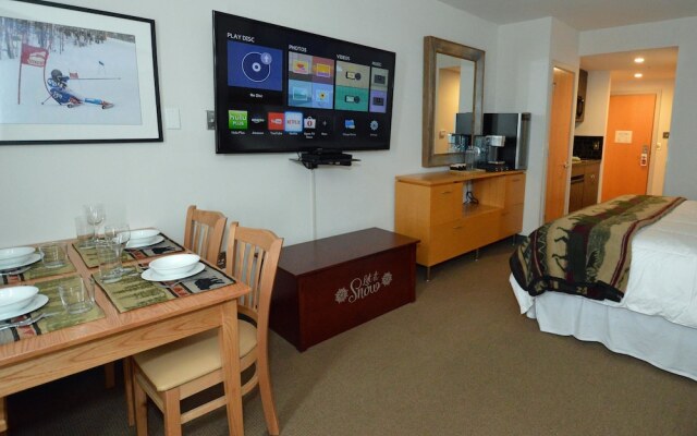 1 Studio: Expedition Station 308