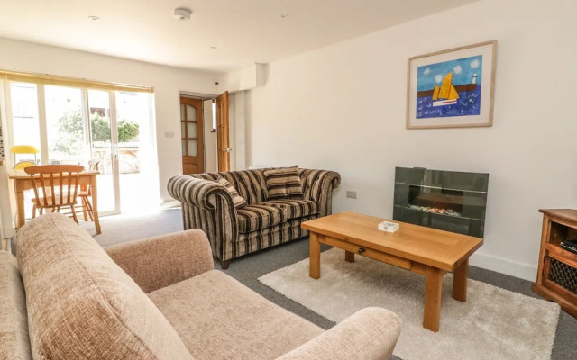 Flat 1