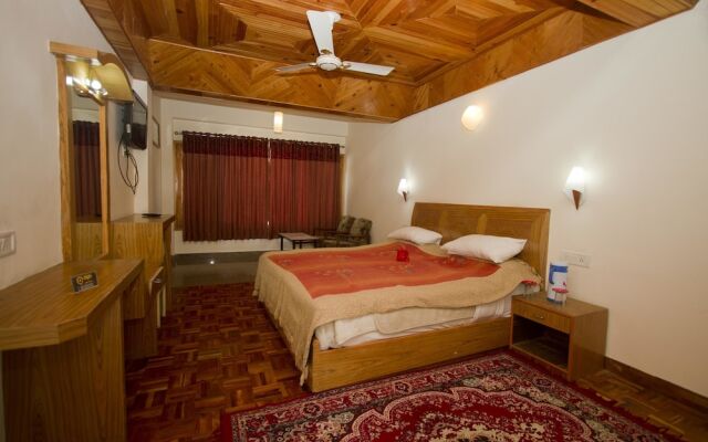 OYO 1537 Hotel Highland
