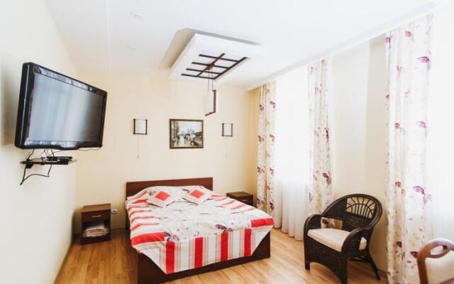 Chaykovsky Na Ulitse Shlyuzovaya Mini-Hotel