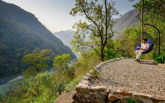 Neemrana's Glasshouse on The Ganges