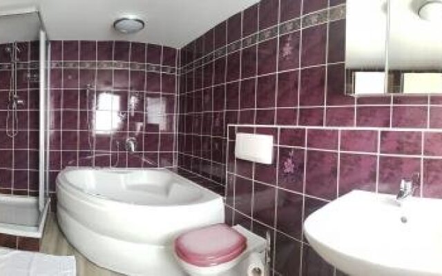 Landhotel Bienstï¿½dt GmbH