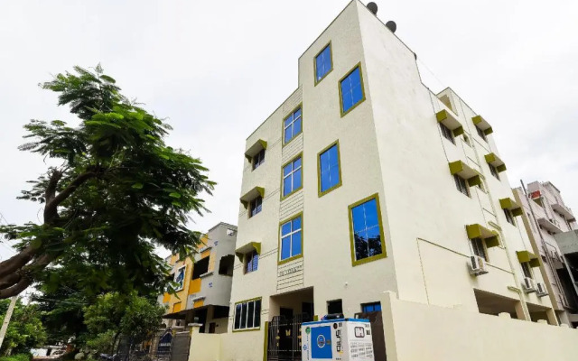 Tnr Residency by OYO Rooms