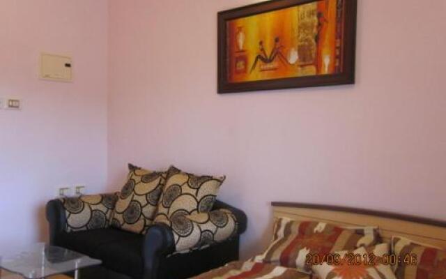 AF-6 Candolim with shared pool