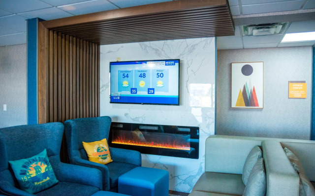 La Quinta Inn & Suites by Wyndham Fayetteville I-95