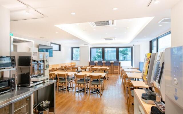 Hotel Sanrriott osakahommachi