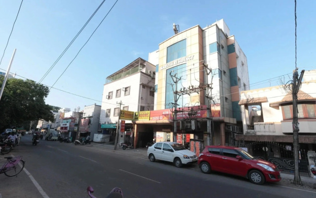 OYO Flagship 342 Anna Nagar- MMM Hospital