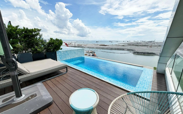 Lime Resort Manila