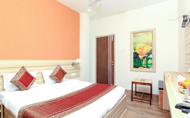 Hotel R B International