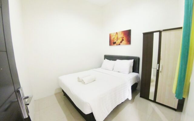 Villa Batu 2 Kamar No.7 dekat Museum Angkut