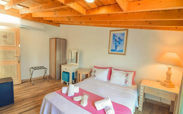 Alacati Asmalı Konak Otel