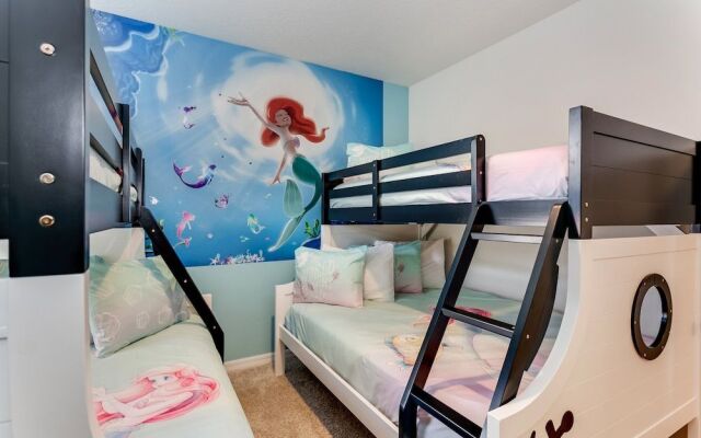 Oakwood Stree Villa Solterra 7041