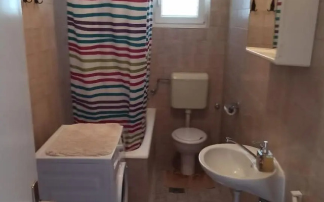 Slava - Private Parking - A1