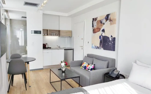 Verde Apartments
