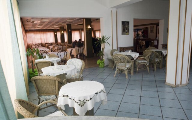 Hotel Lido Mattei