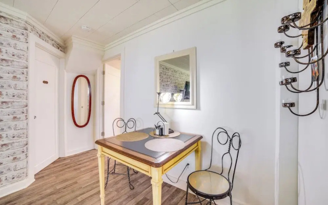 Private Plainfield Retreat w/ Gas Grill + Patio