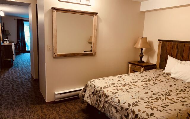 Three Valley Lake Chateau