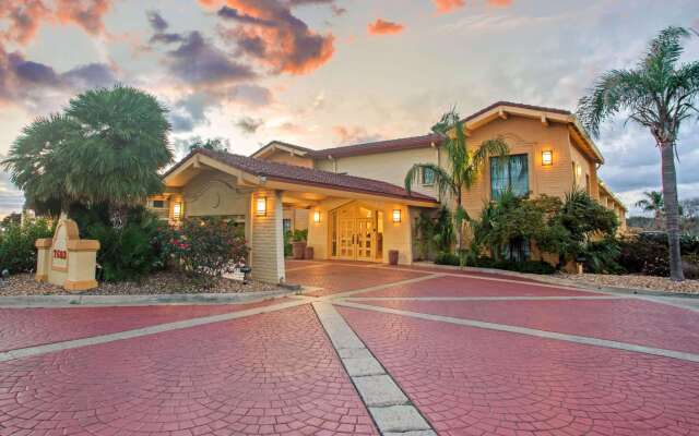 La Quinta Inn by Wyndham Victoria