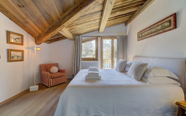 Chalet Fortuna a Jewel in Central Chamonix