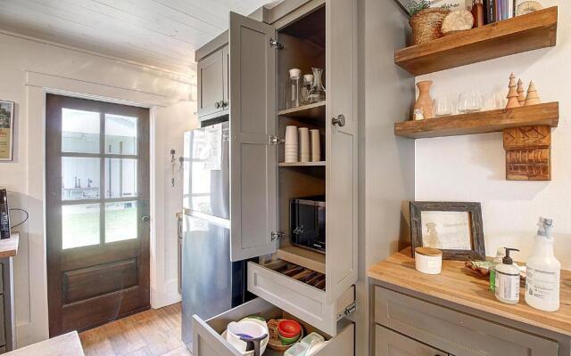 The Gulf House Gs512 Home