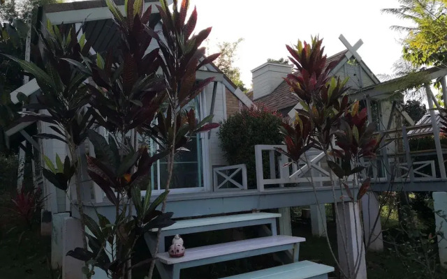 Baan Lomnow Khao Kho