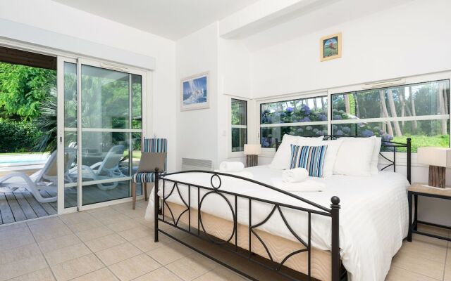 Beautiful villa with a private pool by the Atlantic ocean