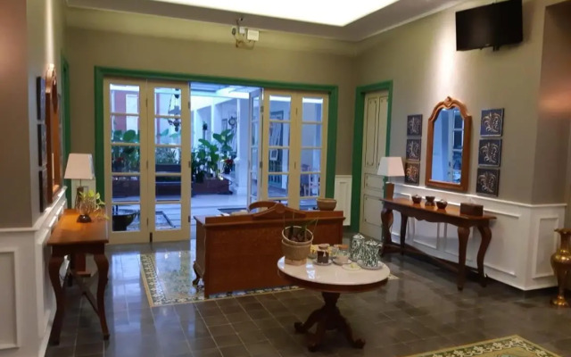 Rumah Jawa Guest House (Syariah)