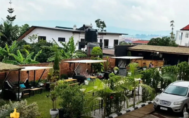 Chalwe Hotel Apart