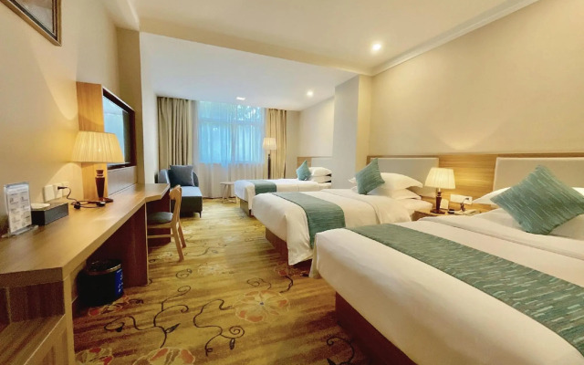 Huada Hotel