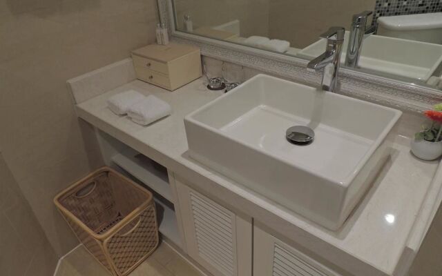 Yin Zuo Business Hotel
