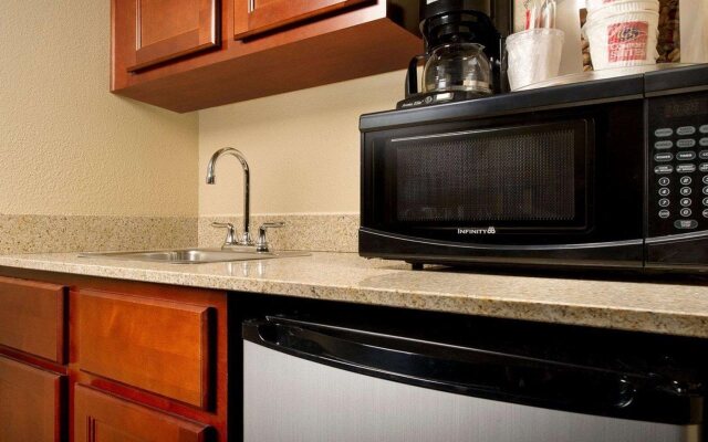 Comfort Suites Waco North - Near University Area