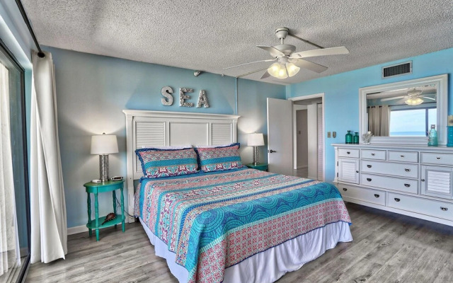 Ocean Sands 1-1002