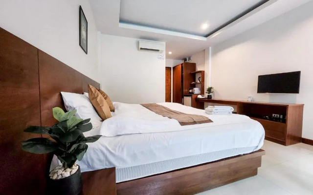 Diana Pool Access Phuket
