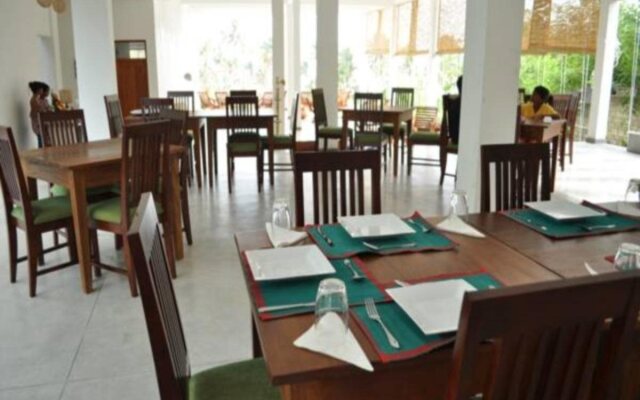 Esprit d'Ici Hotel