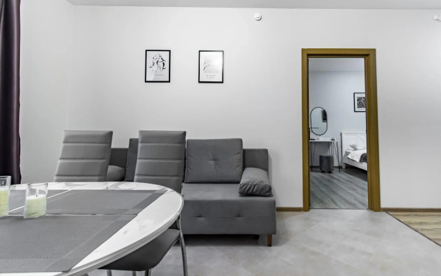 Vegas apartments (Вегас апартментс) на улице Александра Хохлова 7