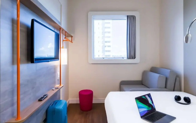 Ibis Budget Pindamonhangaba