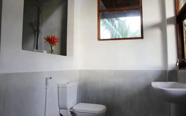 Peacock Point - Whole Villa 2 Bedroom (Sleeps 4)