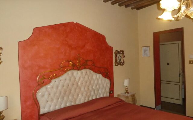 Antica Residenza Santa Chiara