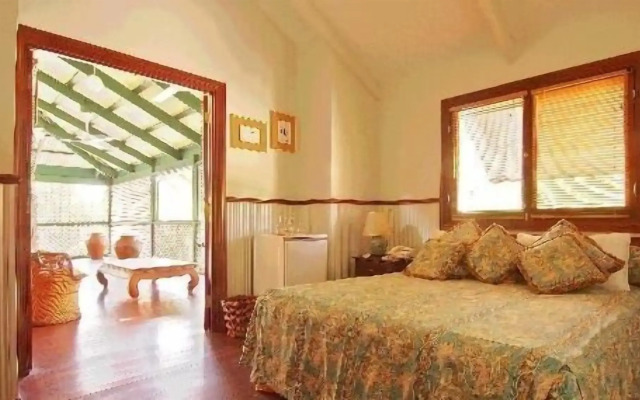 Pinctada McAlpine House